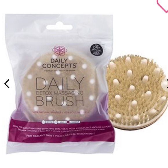Daily Concepts MASSAGE BRUSH - Picture 8 of 11